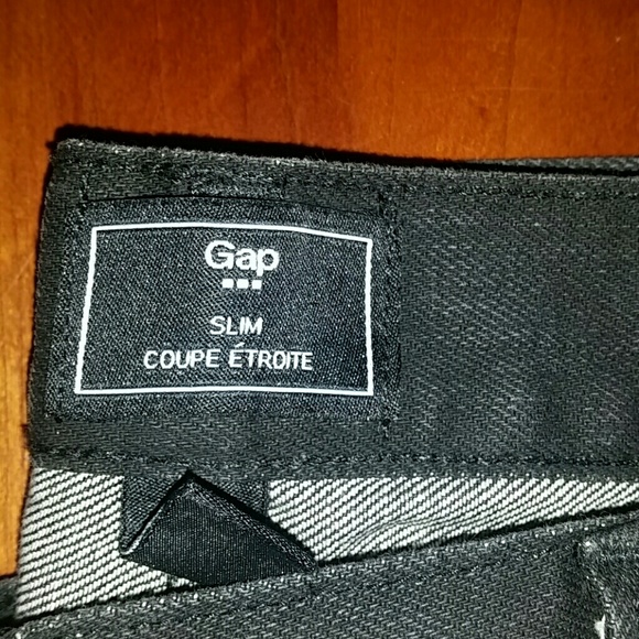 Men's 34x30 Gap Slim jeans - Picture 2 of 2